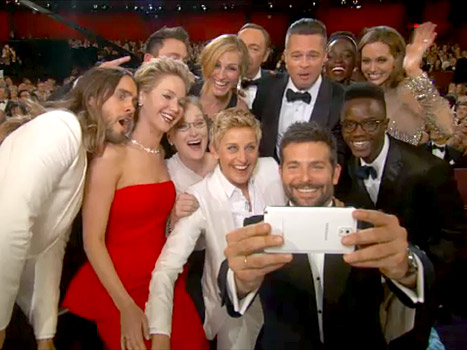 1394132851_ellen-degeneres-oscars-selfie-467