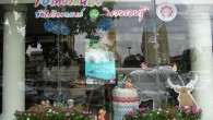 ไปเที่ยวกันมั๊ย…ที่ร้านริมขอบฟ้า ไปเที่ยวกันมั๊ย...จะไปก็รีบไป ร้านริมขอบฟ้า อนุสาวรีย์ประชาธิปไตยจัดรายการพิเศษ