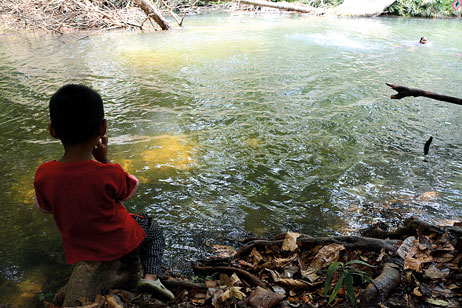 By the River - หนึ่งทศวรรษ-๖ ปี “คลิตี้” สายน้ำติดเชื้อ