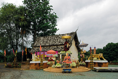 ครูบาศรีวิชัย ศรัทธา อภินิหาร การเมือง 3 kruba03