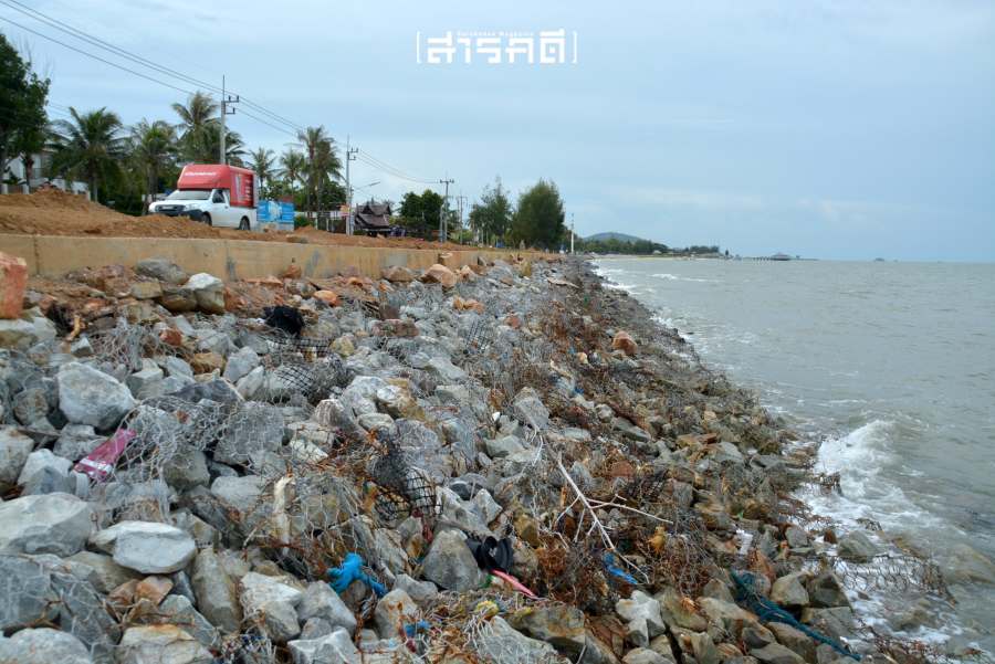 สิ้นสุดการรอคอยอันยาวนาน กำแพงกันคลื่นต้องทำอีไอเอ 1 0wavewall01