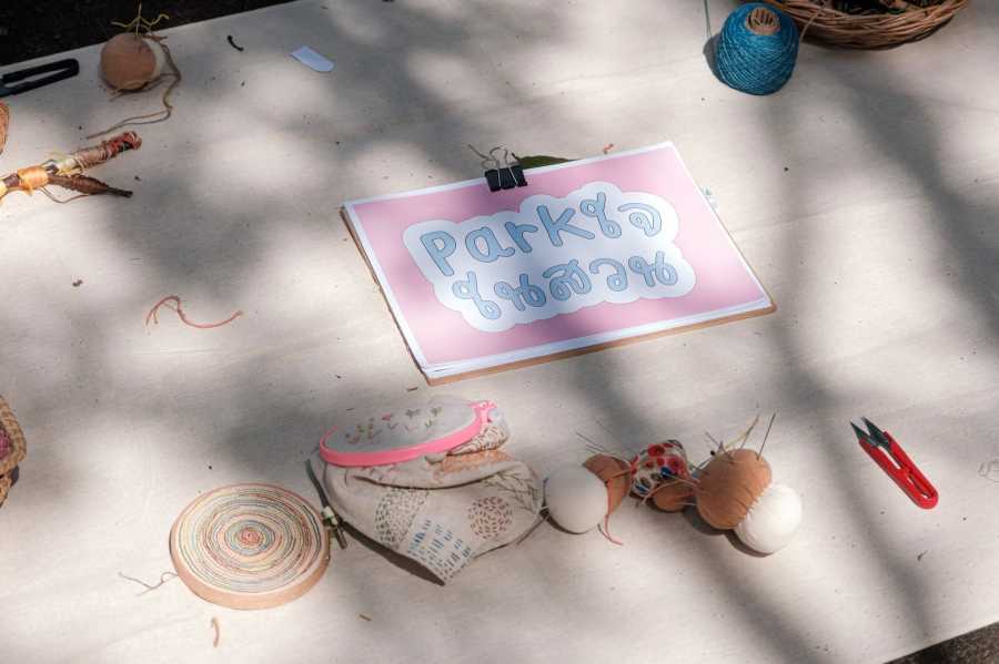 Parkใจ ในสวน : ปักผ้าในสวน ชวนใจกลับบ้าน กับ Sandmade แซน ศกลวรรณ แก้วสมบูรณ์ ชวน Parkใจ @สวนทวีวนารมย์ 1 2025pakpa29