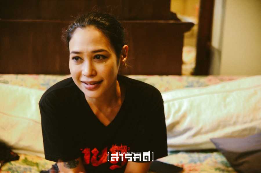 ๑ : ๔๕ : ๒๑ คือช่วงเวลาที่คุยกับ ทราย เจริญปุระ และอยากให้เธอรับผิดชอบที่จะมีความสุข 2 inthira02
