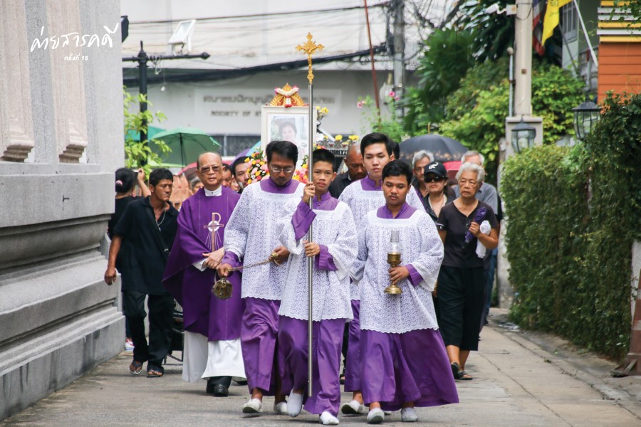 ชีวิต พิธีปลงศพ และการเปลี่ยนผ่าน 5 plongsop05