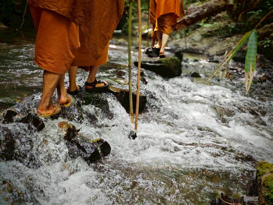 อาบ(วัด)ป่า — ไทรโยคบทเรียนที่ไม่อาจหาในห้องเรียน 4 saiyok04