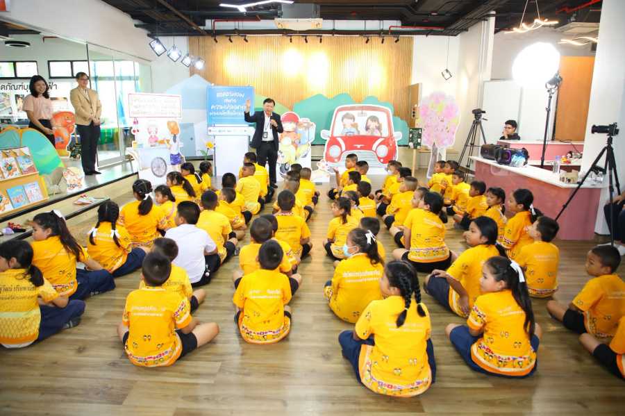 Road Show ส่งต่อความปลอดภัยผ่านหนังสือนิทานภาพด้วยการอ่านนิทาน 17 salawan17