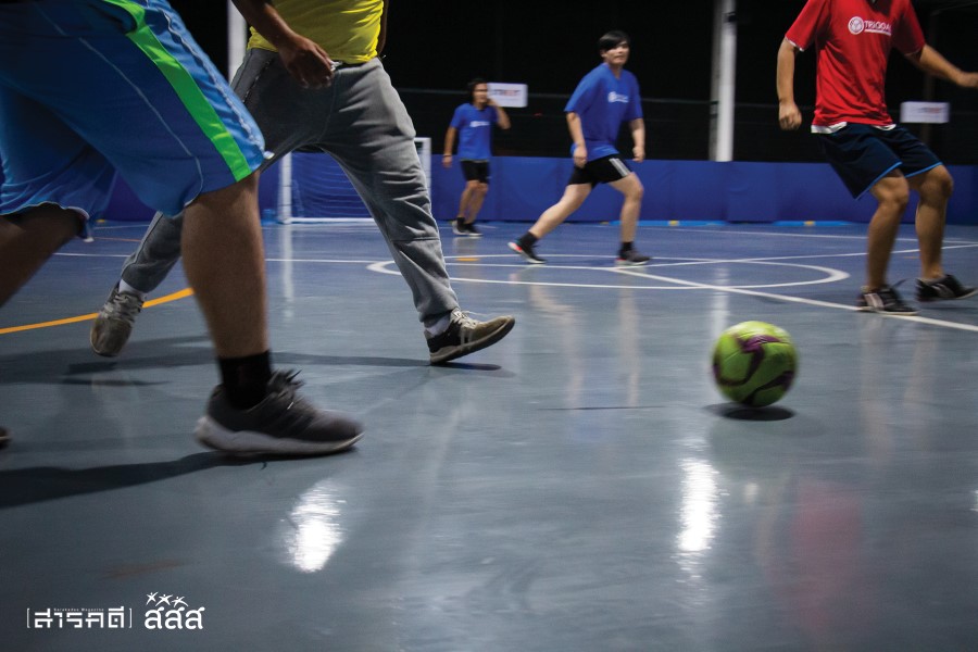 ไตรโกล : ศึกลูกหนังสามแดน 3 เกมดำเนินไปอย่างดุเดือด เนื่องจากสนามมีขนาดไม่ใหญ่มาก ทำให้แต้มไหลอย่างรวดเร็ว ต้องอาศัยสติและไหวพริบของนักกีฬาอย่างมาก