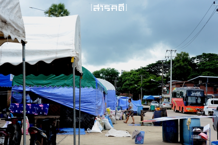 น้ำท่วมอุบลฯ แม่น้ำ (มูล) ผู้คน เขื่อน 5 ubonflood04 2