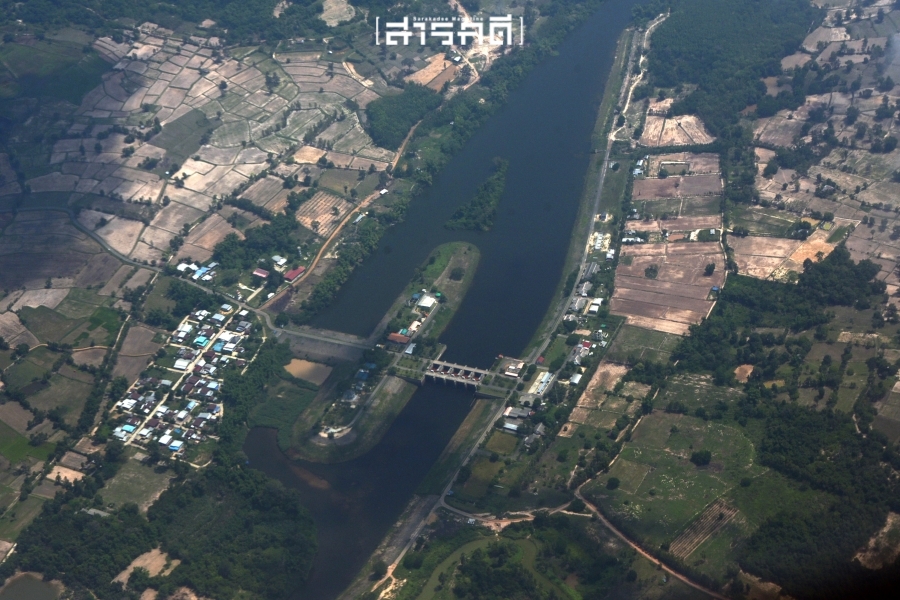 น้ำท่วมอุบลฯ แม่น้ำ (มูล) ผู้คน เขื่อน 7 ubonflood06